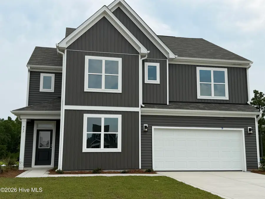 937 Peckham Lp, Aberdeen, NC 28315 - #2
