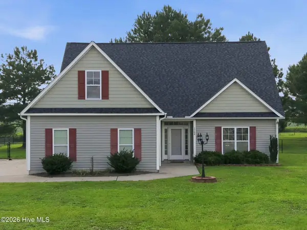 1768 Oak Pointe Drive, Greenville, NC 27834