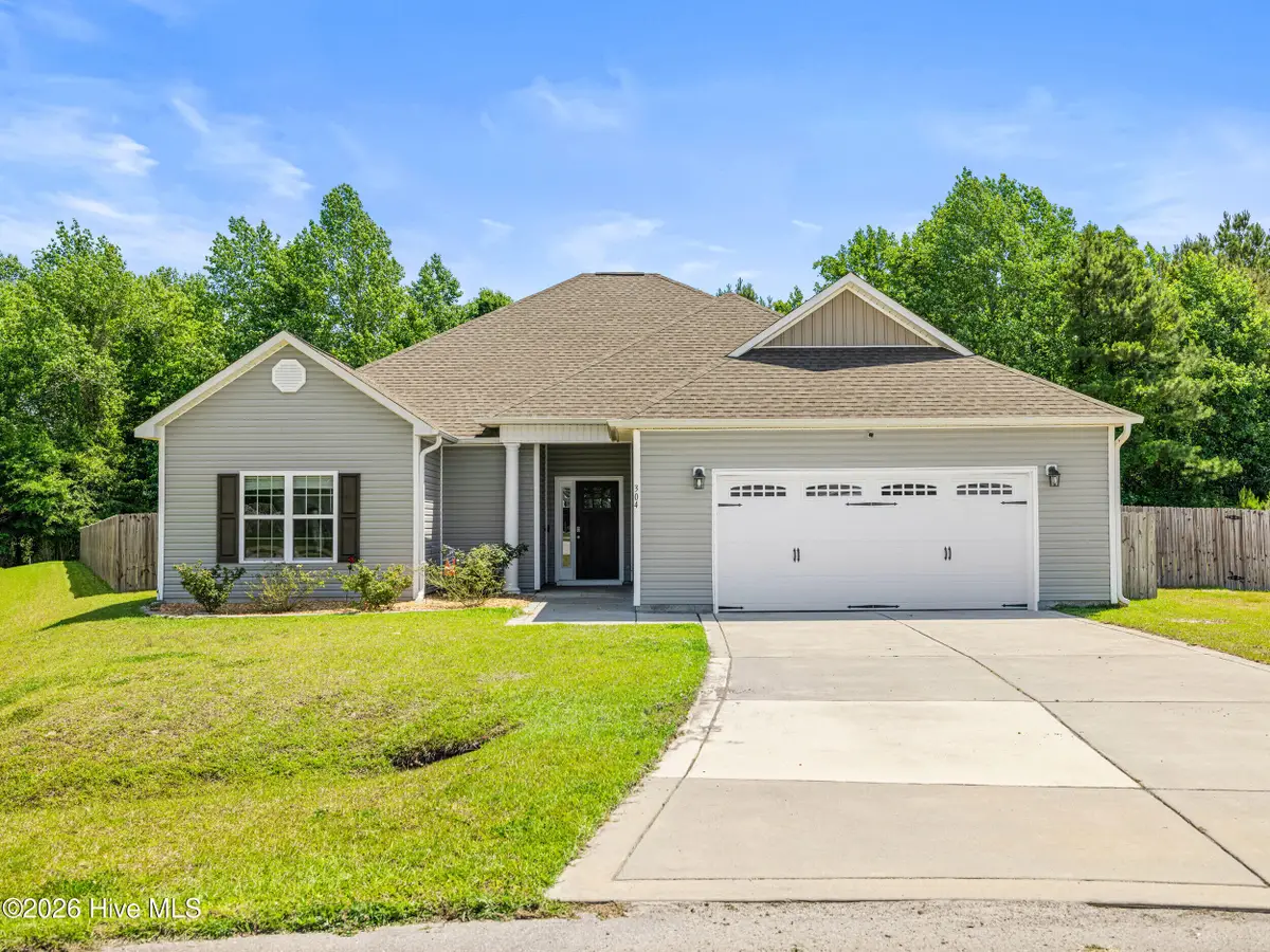304 Wood Duck Alley, Maysville, NC 28555 - #1