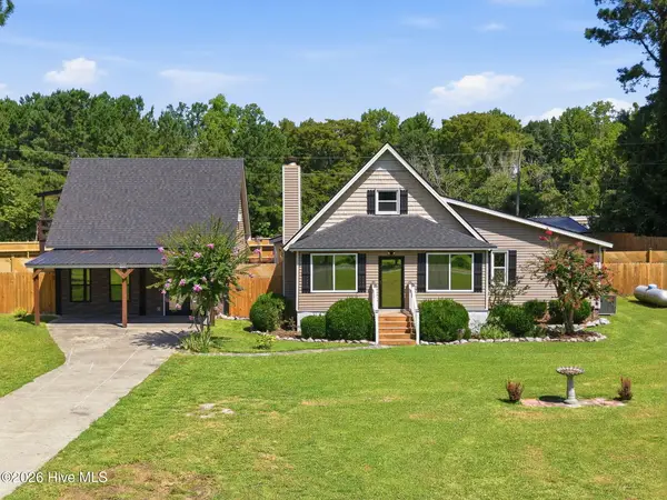 208 Dixon Circle, Washington, NC 27889