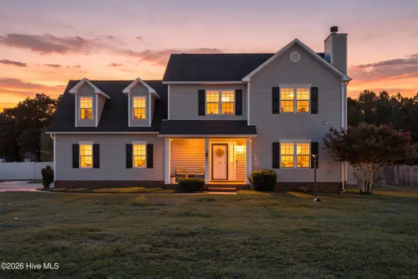 314 Trappers Road, Hubert, NC 28539