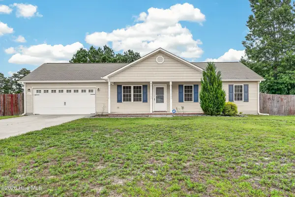 217 Michel Court, Hubert, NC 28539