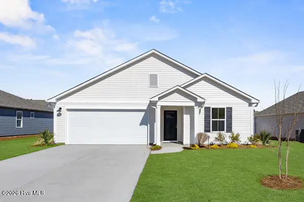 921 Parkway Drive #208, Boiling Spring Lakes, NC 28461