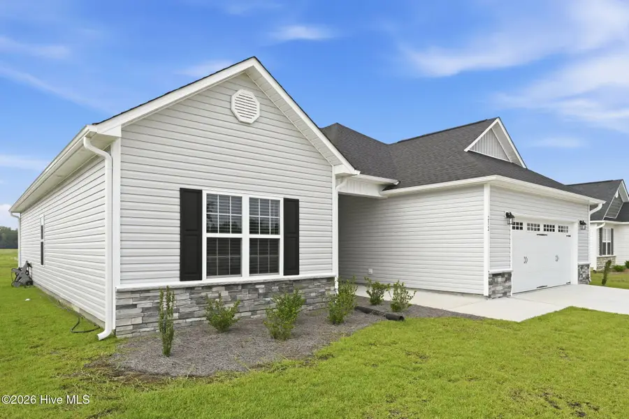 212 Windsor Run Boulevard, Jacksonville, NC 28546 - #2