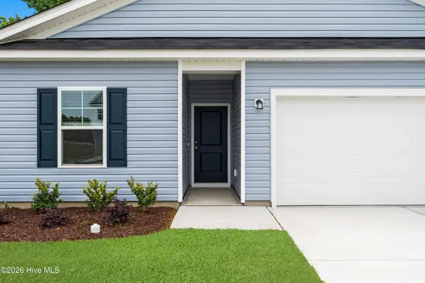 146 N Squires Lane, Richlands, NC 28574