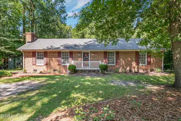 177 Washington Circle, Wallace, NC 28466