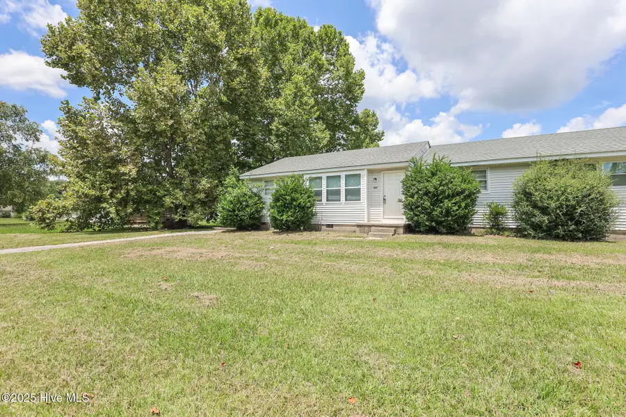 309-311 Starling Street, Jacksonville, NC 28540 - #2