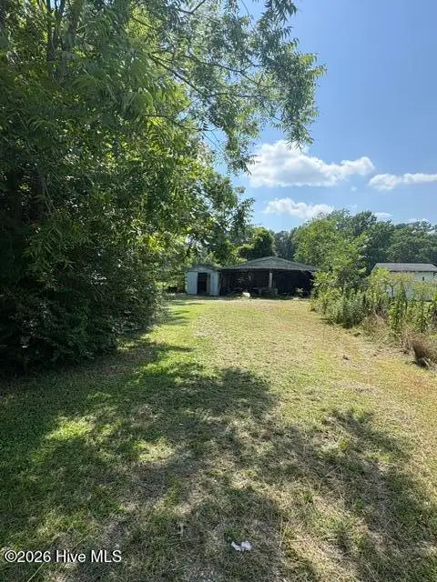 226 S Fifth Street, Aurora, NC 27806 - #3