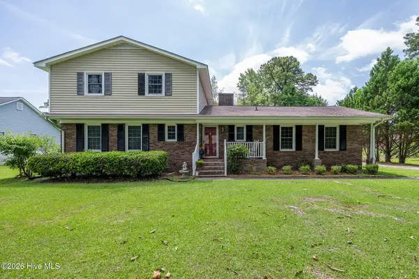 1002 Karen Drive, New Bern, NC 28562