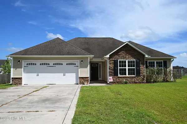 102 Prelude Drive, Richlands, NC 28574