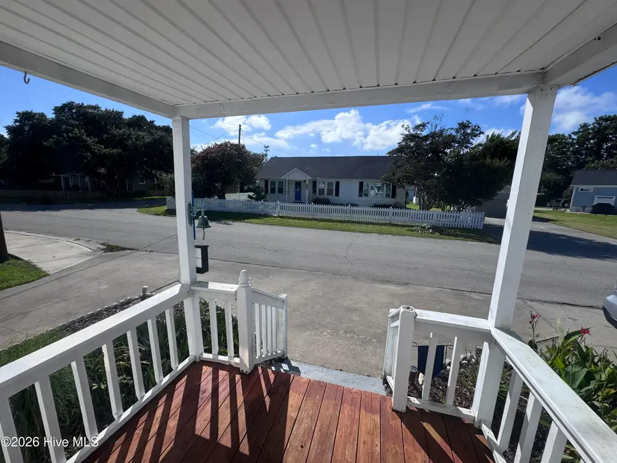 109 Carteret Avenue, Beaufort, NC 28516 - #2