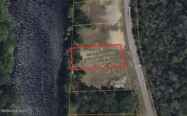 9918 Rivergate Drive Nw, Ash, NC 28420