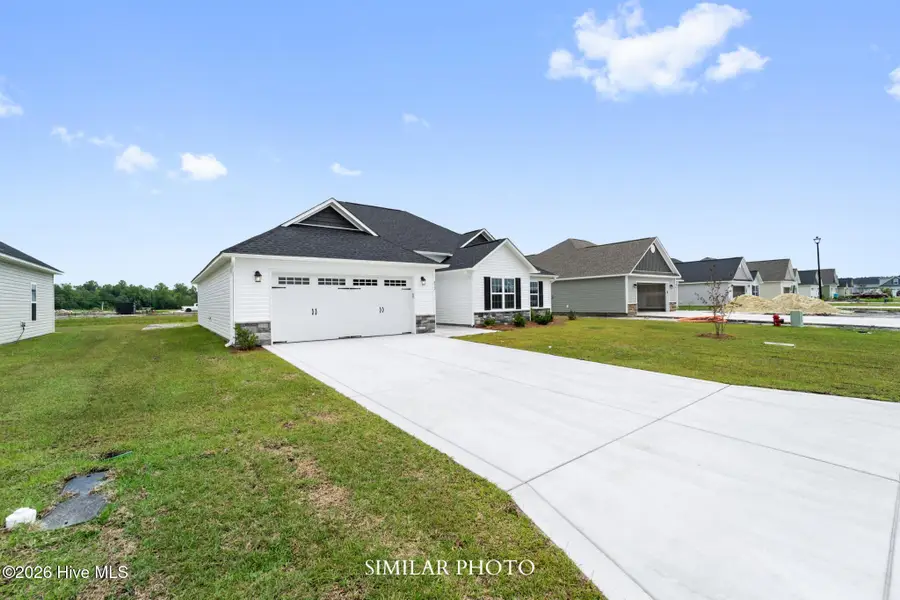 521 Appalachian Trail N, Jacksonville, NC 28546 - #2