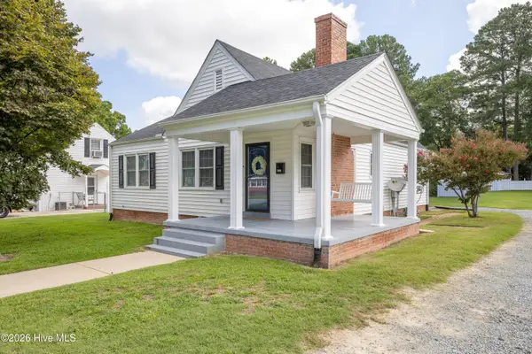 508 Stewart Avenue, Clinton, NC 28328