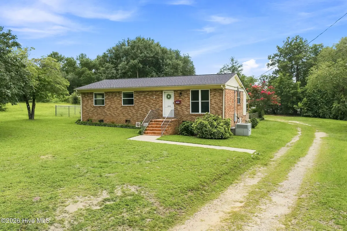 1020 Laurel Avenue, Rockingham, NC 28379 - #1