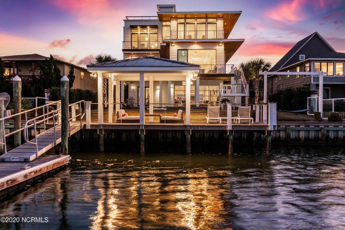 20 Pelican Drive, Wrightsville Beach, NC 28480 - #1
