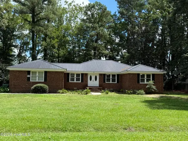 2453 Pennant Drive, Greenville, NC 27834