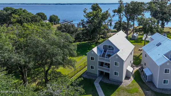 89 Country Club Drive #Apt A3, Minnesott Beach, NC 28510