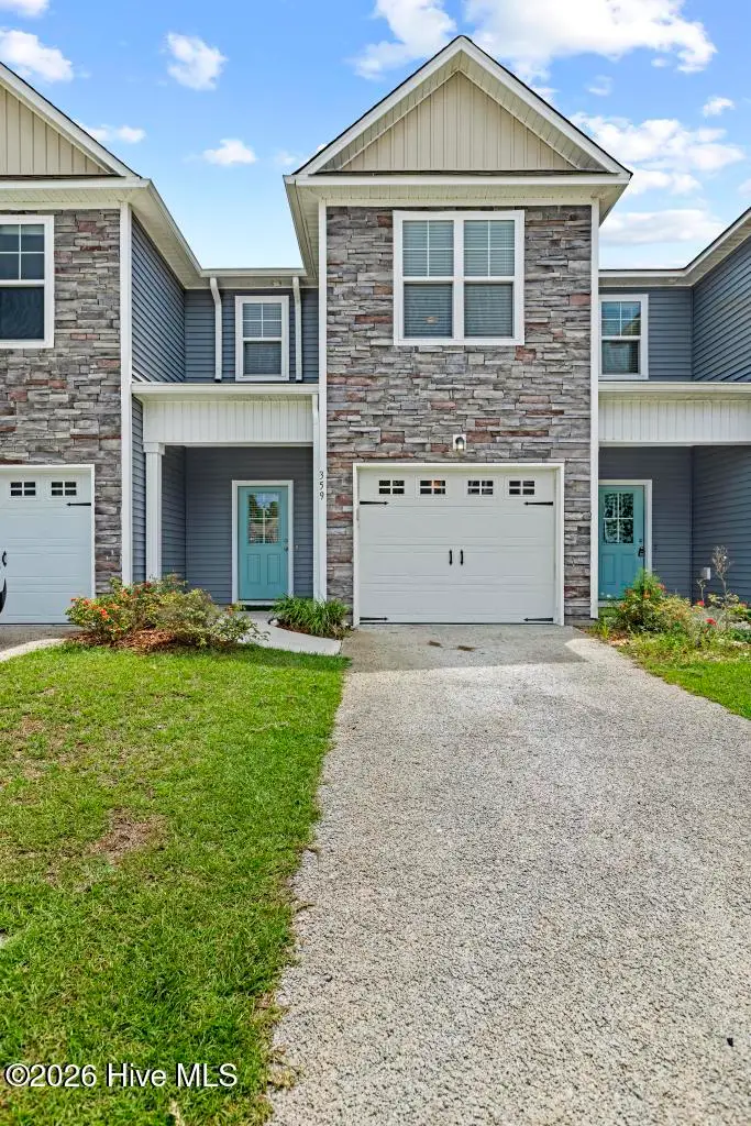 359 S Stingray Lane, Sneads Ferry, NC 28460 - #1
