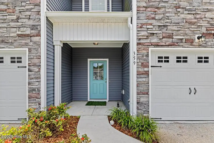 359 S Stingray Lane, Sneads Ferry, NC 28460 - #2