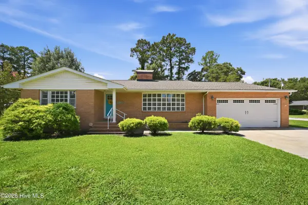 319 Doris Avenue E, Jacksonville, NC 28540