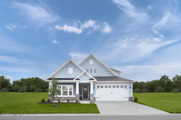 633 Delia Circle, Navassa, NC 28451