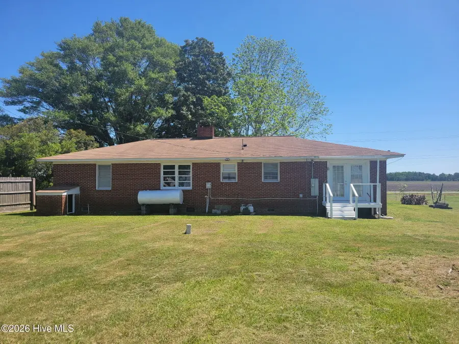 13570 N Lake Road, Engelhard, NC 27824 - #3