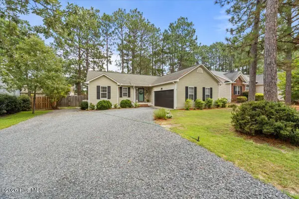 1395 Longleaf Drive E, Pinehurst, NC 28374