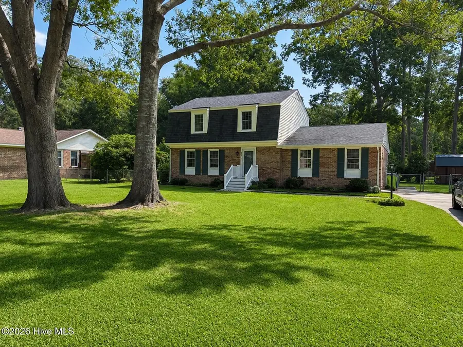 3017 Red Fox Road, Trent Woods, NC 28562 - #2