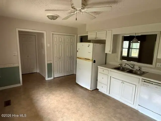 104 Knollwood Court, New Bern, NC 28562 - #3