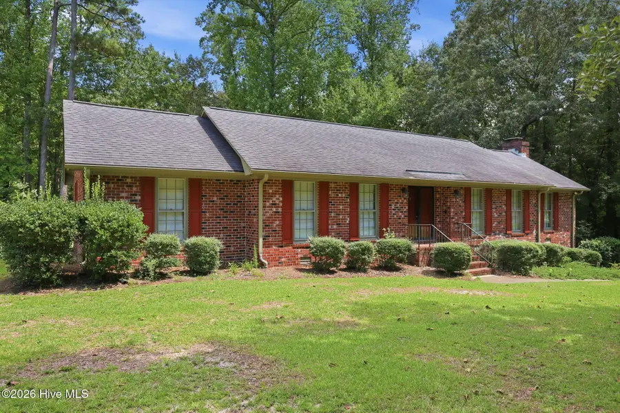 111 Robin Road, Greenville, NC 27858 - #2
