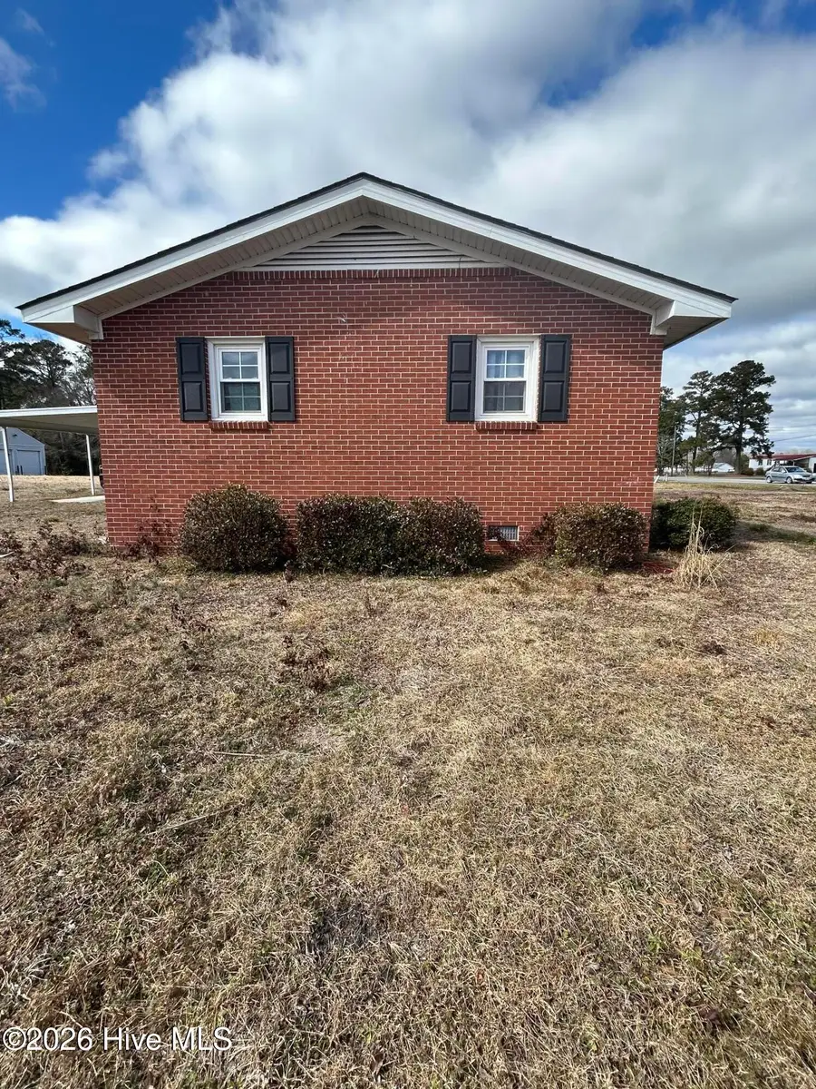 2791 S Nc 41 And 50 Highway, Chinquapin, NC 28521 - #2