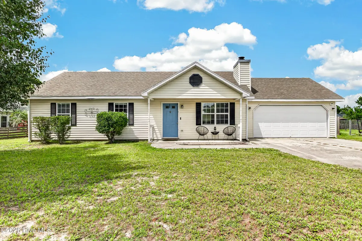 409 E Volant Street, Hubert, NC 28539 - #1