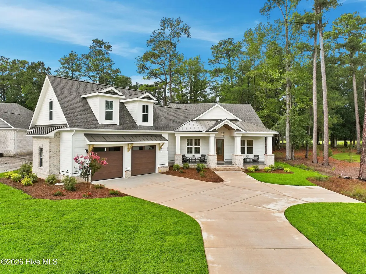 208 E Winding Way, Wallace, NC 28466 - #1