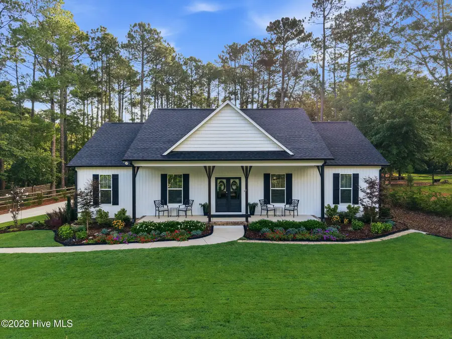 105 Stallion Drive, West End, NC 27376 - #3