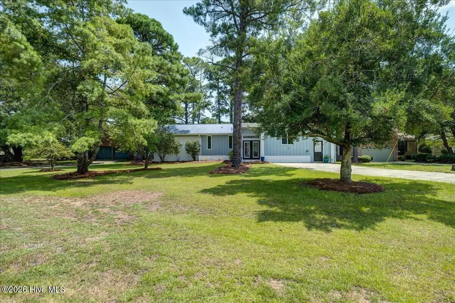 5724 Gondolier Drive, New Bern, NC 28560 - #2