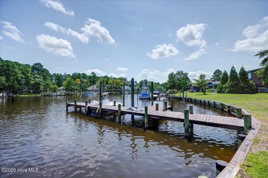 5724 Gondolier Drive, New Bern, NC 28560 - #3