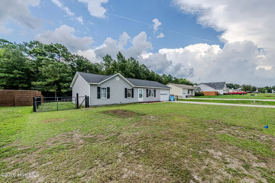 106 Linden Road, Richlands, NC 28574 - #3