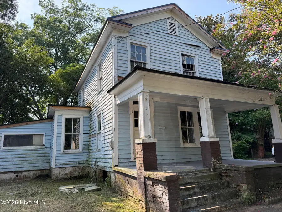 207 N Pierce Street, Washington, NC 27889 - #2