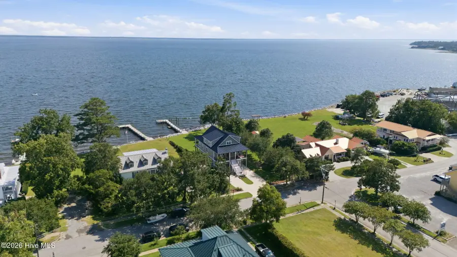 400 South Avenue, Oriental, NC 28571 - #2