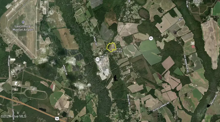 2740 Nc 71 Highway, Maxton, NC 28364 - #3