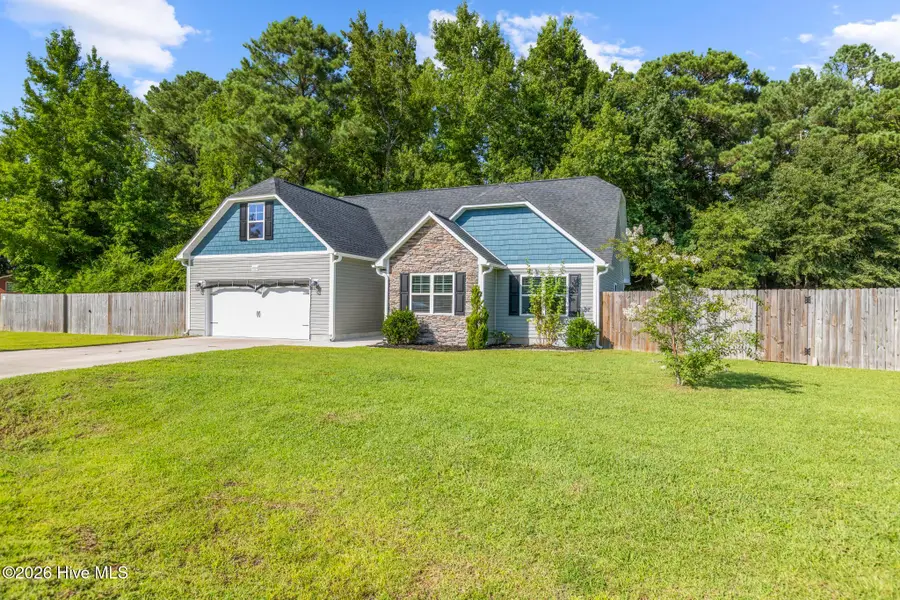 404 Christopher Columbus Terrace, Jacksonville, NC 28540 - #3