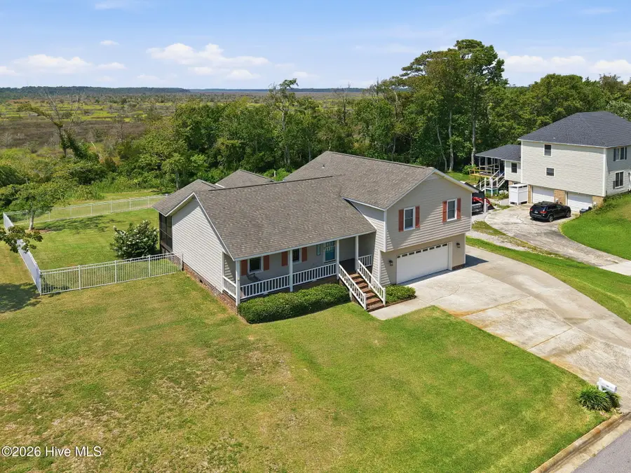 907 Oak Drive, Morehead City, NC 28557 - #2
