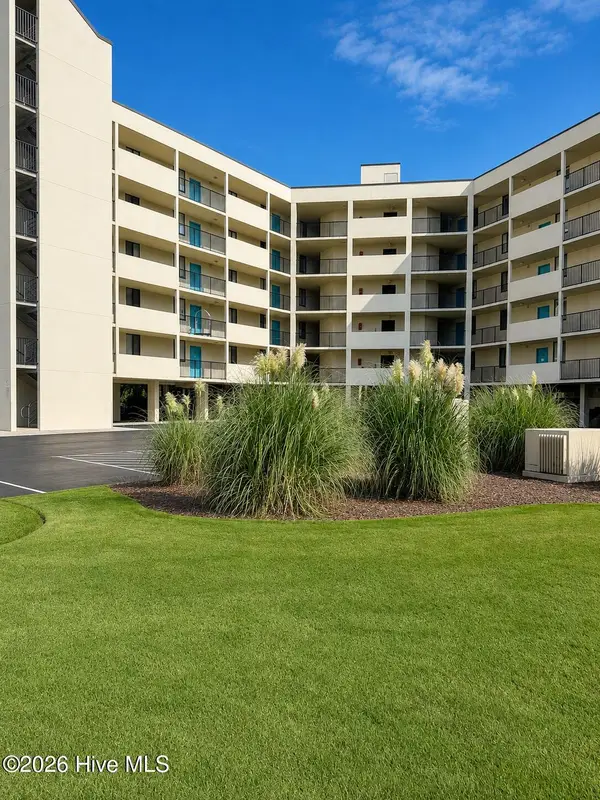 1400 E Fort Macon Road #313, Atlantic Beach, NC 28512