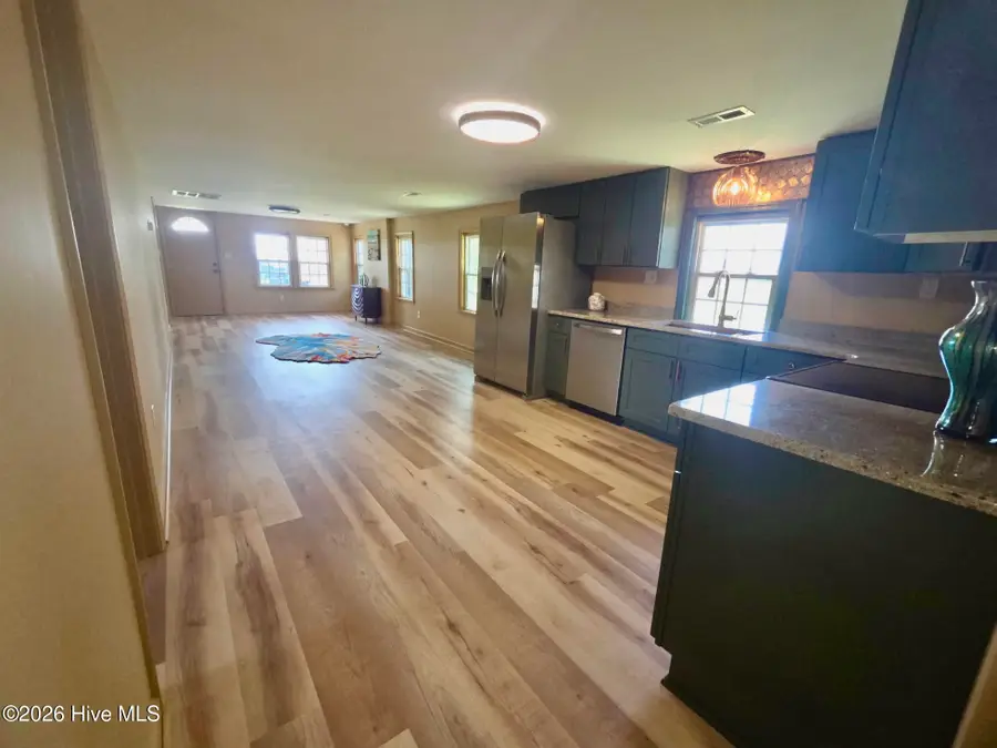 1106 S Dobson Chapel Road S, Magnolia, NC 28453 - #2