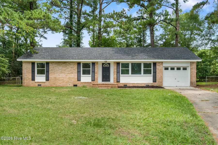 513 Birchwood Court, Jacksonville, NC 28546 - #2