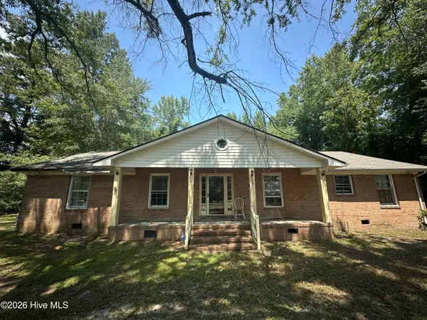 273 E Charity Road, Rose Hill, NC 28458