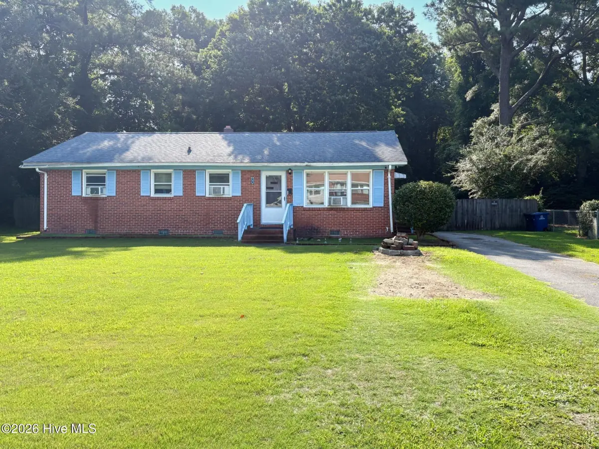 110 Long Acres Drive, Jacksonville, NC 28546 - #1