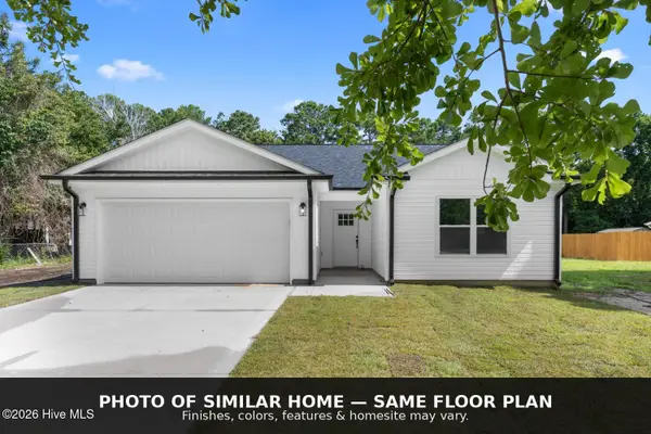 626 Bright Harvest Drive, Maysville, NC 28555