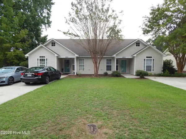 2901 Flintridge Drive, Greenville, NC 27834